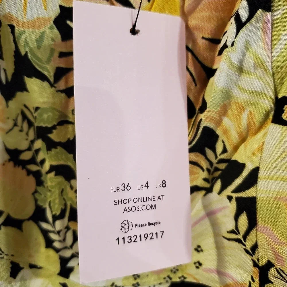 MISS SELFRIDGE | Romper in Tropical Floral sz 4P NWT - Picture 10 of 16